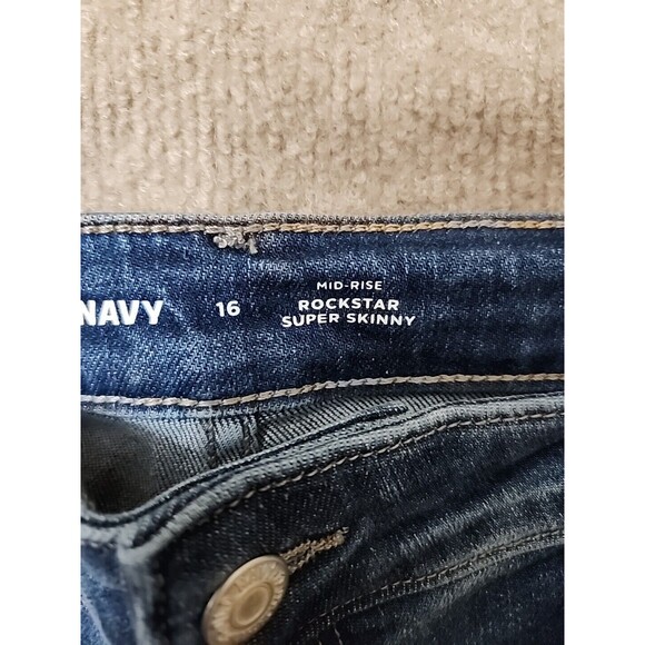 Old Navy Mid Rise Rockstar Super Skinny Jeans Womens 16 Blue Medium Wash NEW - Picture 8 of 10
